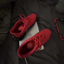 Red Nike Tn Air