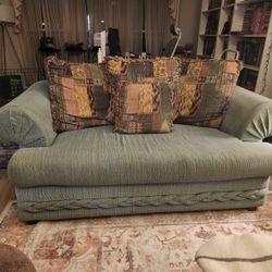 Free Couch And Loveseat 