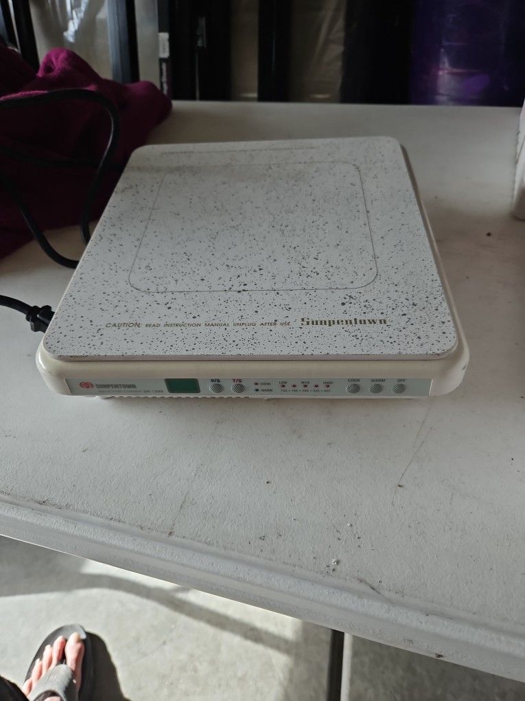 Sunpentown Induction Hot Plate Sr.1320