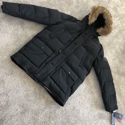 ✨ Brand New Tommy Hilfiger Coat – MSRP $325, Selling for $150 (NWT)