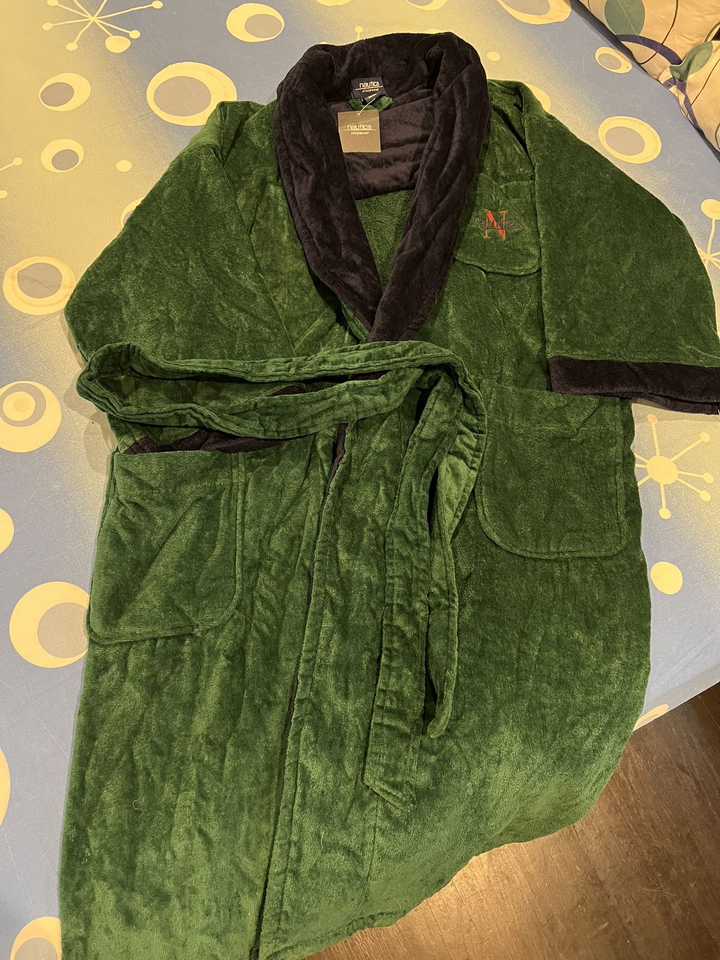 Nautica - Never Used Robe / Sleepwear - With Original Nautica Tag On