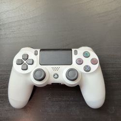 PS4 Controller
