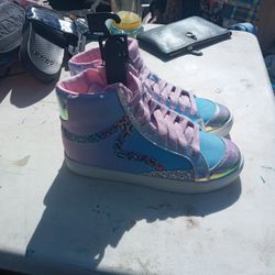 Youth Size 5 Hightop