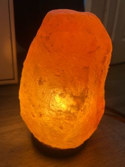 14.4 lb Himalayan Salt Lamp with Wooden Base – Natural Pink Rock Lamp