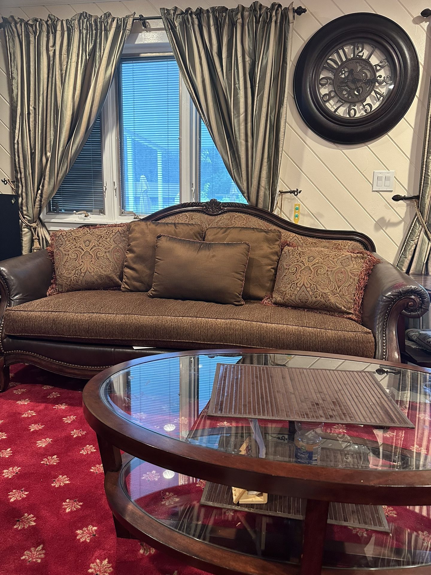 Sofa Set