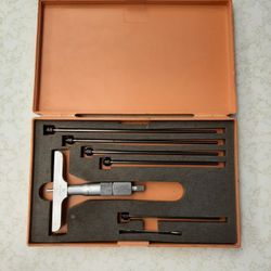 Mitutoyo Depth Micrometer 0 - 6"