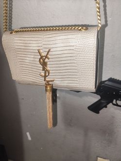 Saint Lauren Kate Tassel handbang