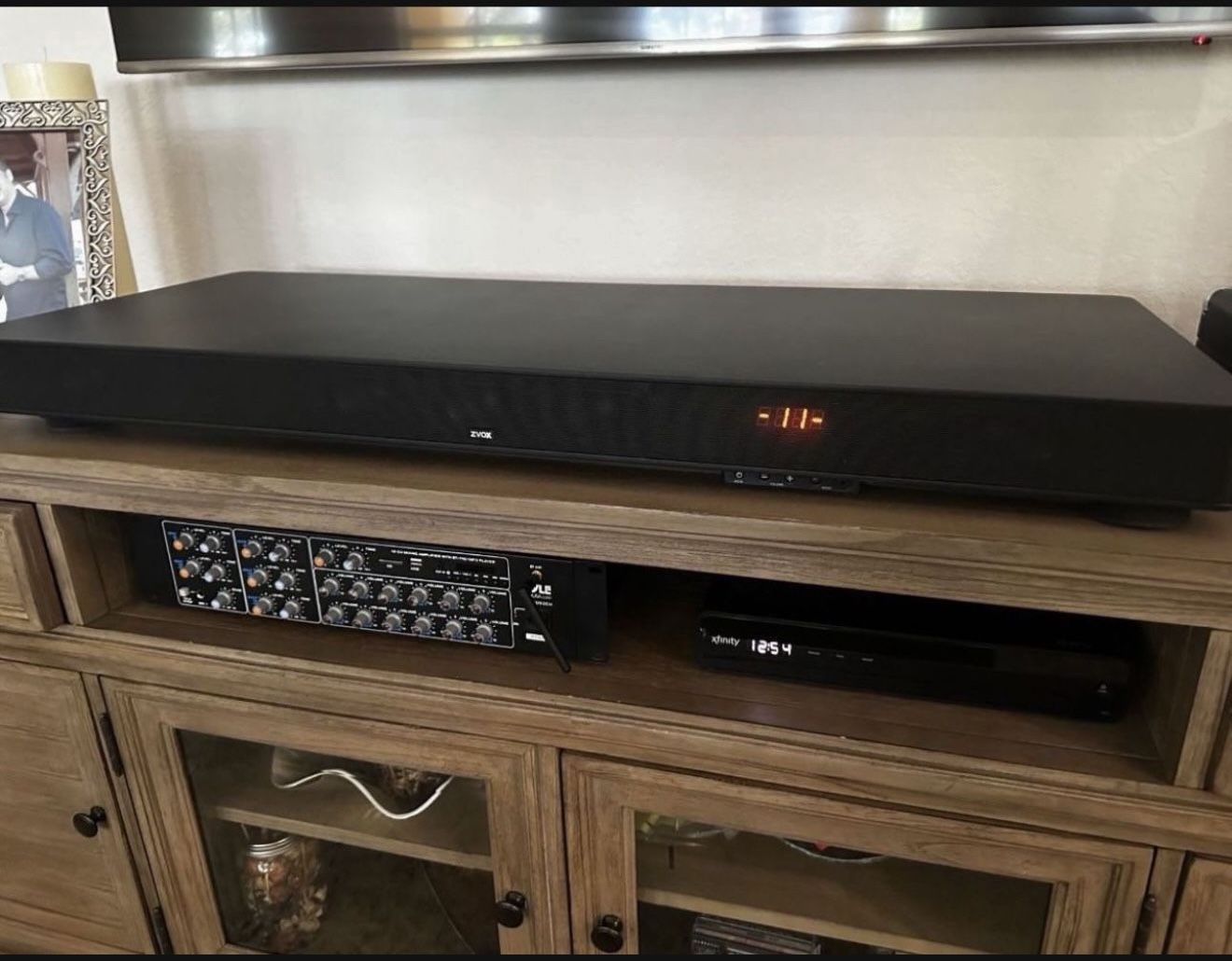 ZVox Sound base 770 125 Watt Sound Bar System