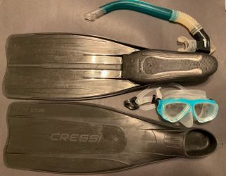 Cressi fins