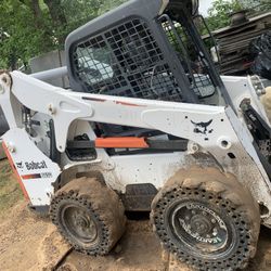 Bobcat S650 Skid Steer