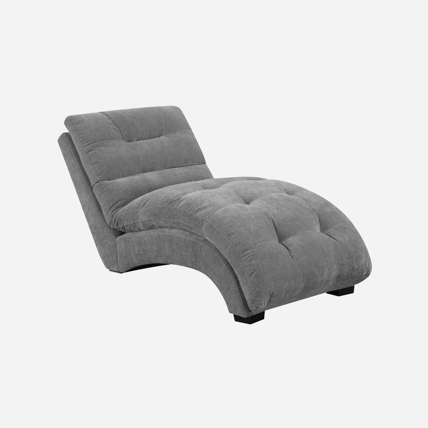 Chaises lounge