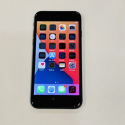 IPhone 8 64GB Fully unlocked 