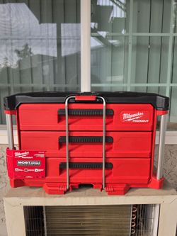 Milwaukee packout 3 drawer toolbox with dividers brand new never used Hablo español
