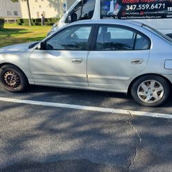 2004 Hyundai Elantra