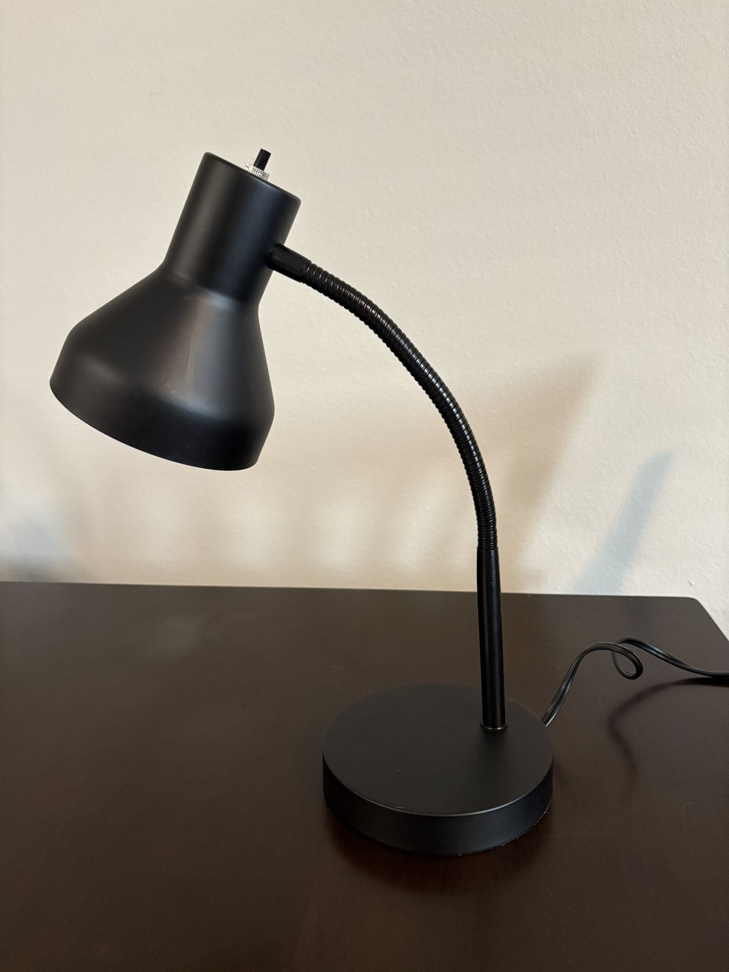 Black Metal Desk Lamp