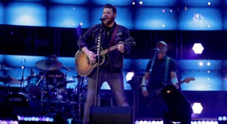 2 Chris Young tickets Houston Rodeo