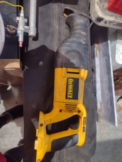 DeWalt