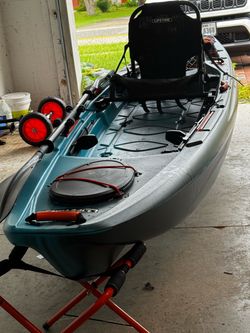 Lifetime Sit-On-Top Kayak with Paddle