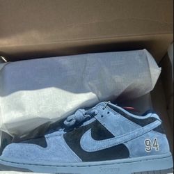 Nike Supreme Dunk Low Blue 