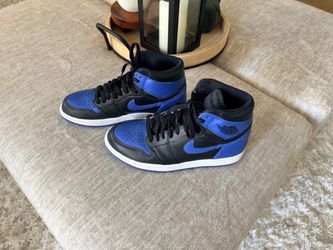 Air Jordan 1 Retro High Royal Blue