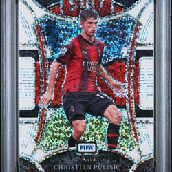 2023-24 PANINI SELECT FIFA #133 CHRISTIAN PULISIC WHITE SPARKLE PSA 10