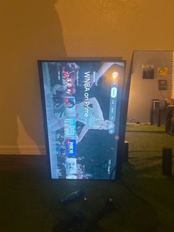 TCL 27inch TV, Wall Mount,