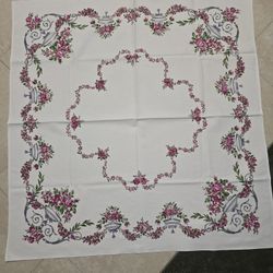 Vintage Floral Tablecloth 48x48 White Pink Roses Cottage Style