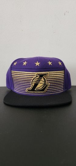 Mitchell & Ness Los Angeles Lakers Purple and Gold Snapback Hat (New With Tags Underneath)