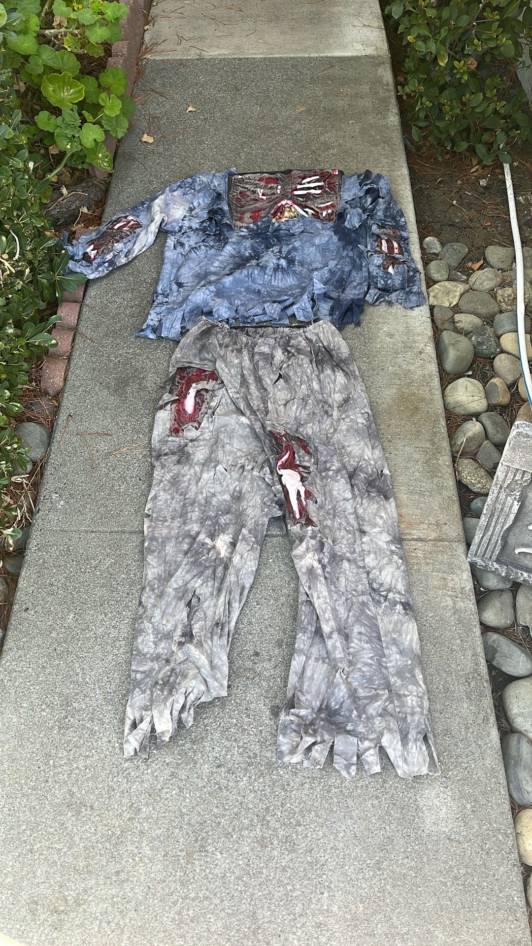 Zombie Halloween Costume 