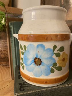 Vintage Kitchen Utensils Holder