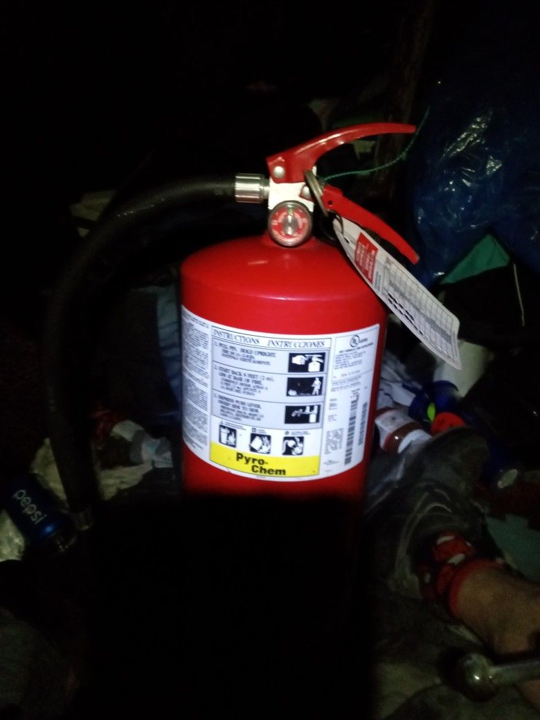 Pyro-Chem Dry Chemical Fire Extinguisher Type ABC 20 Lb. Flly Charged And Ready To Use