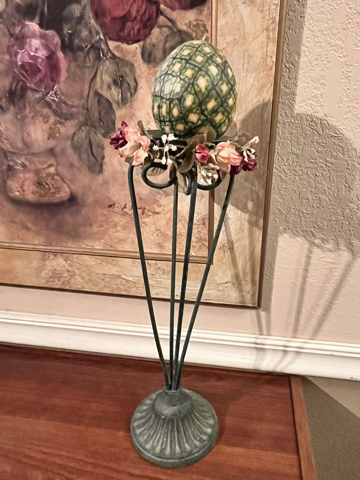 New Candle Holder With Egg Candle
