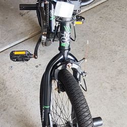 20 Inch Bike HyperCo Spinner