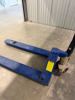 Pallet jack