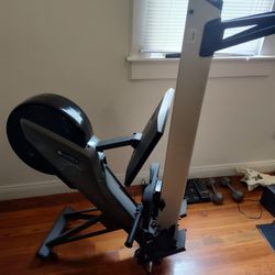 Aviron Row Machine