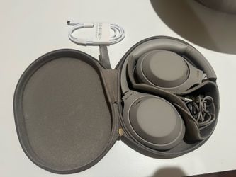 Sony xm4 1000XM4 noise canceling headphones - Silver - TRADES