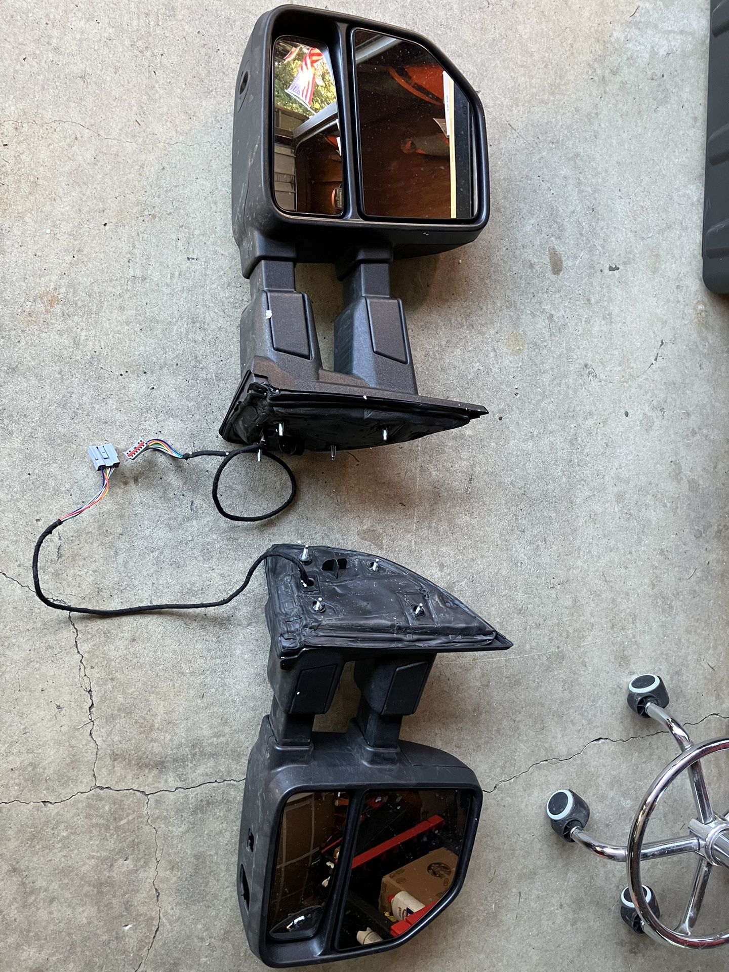2016 F350 Aftermarket Right & Left Mirrors