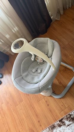 Baby swing