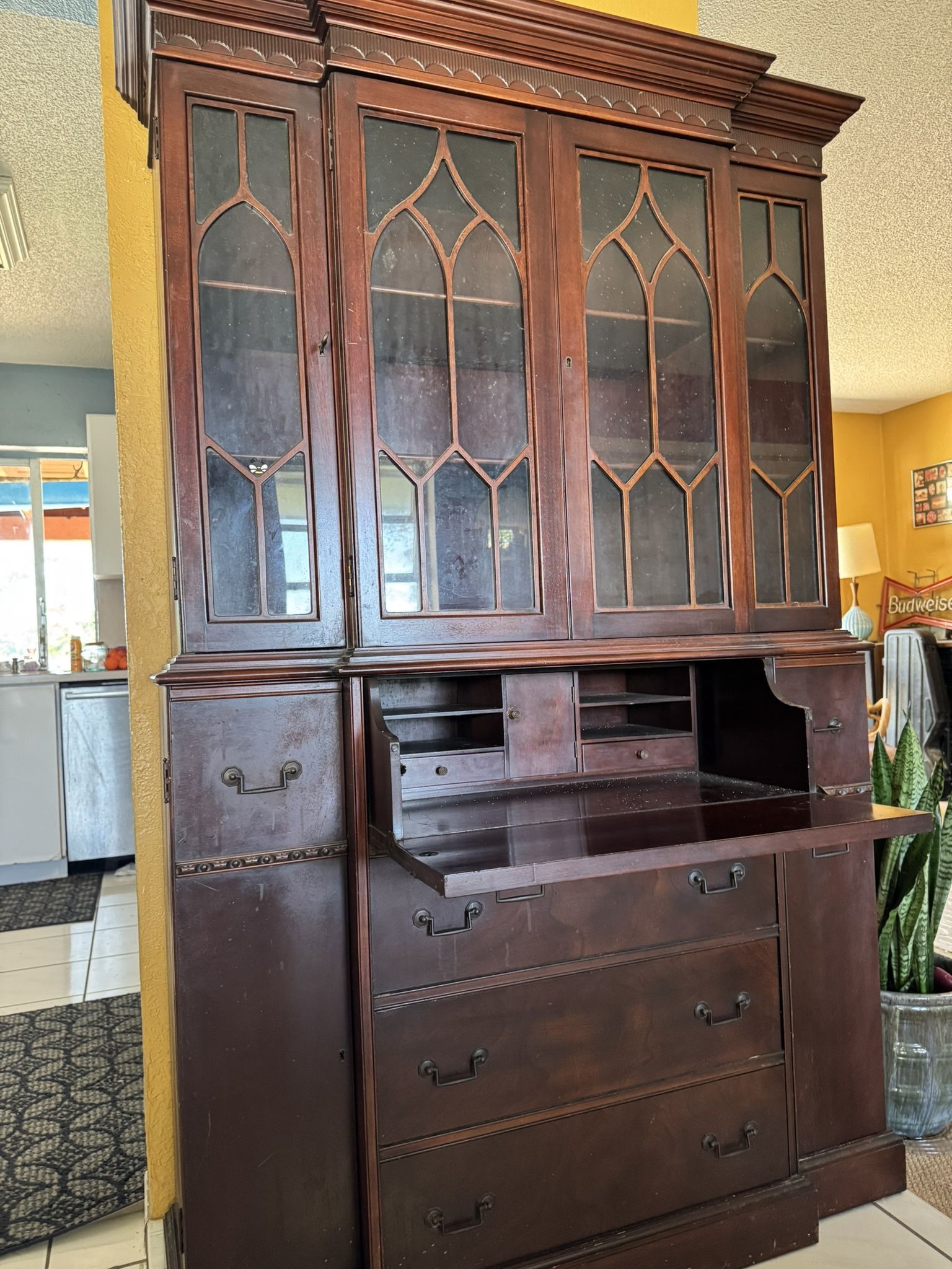 Hutch With Writing Desk