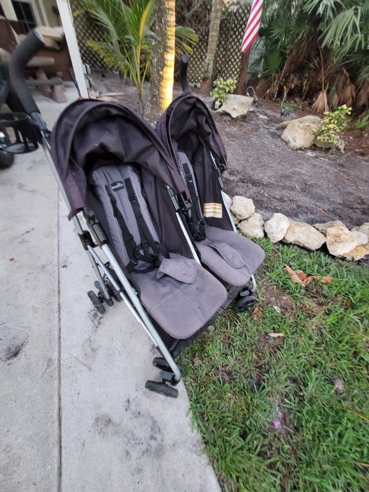 Double Side By Side Stroller 