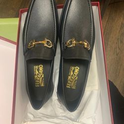 Salvatore ferragamo crown cheap