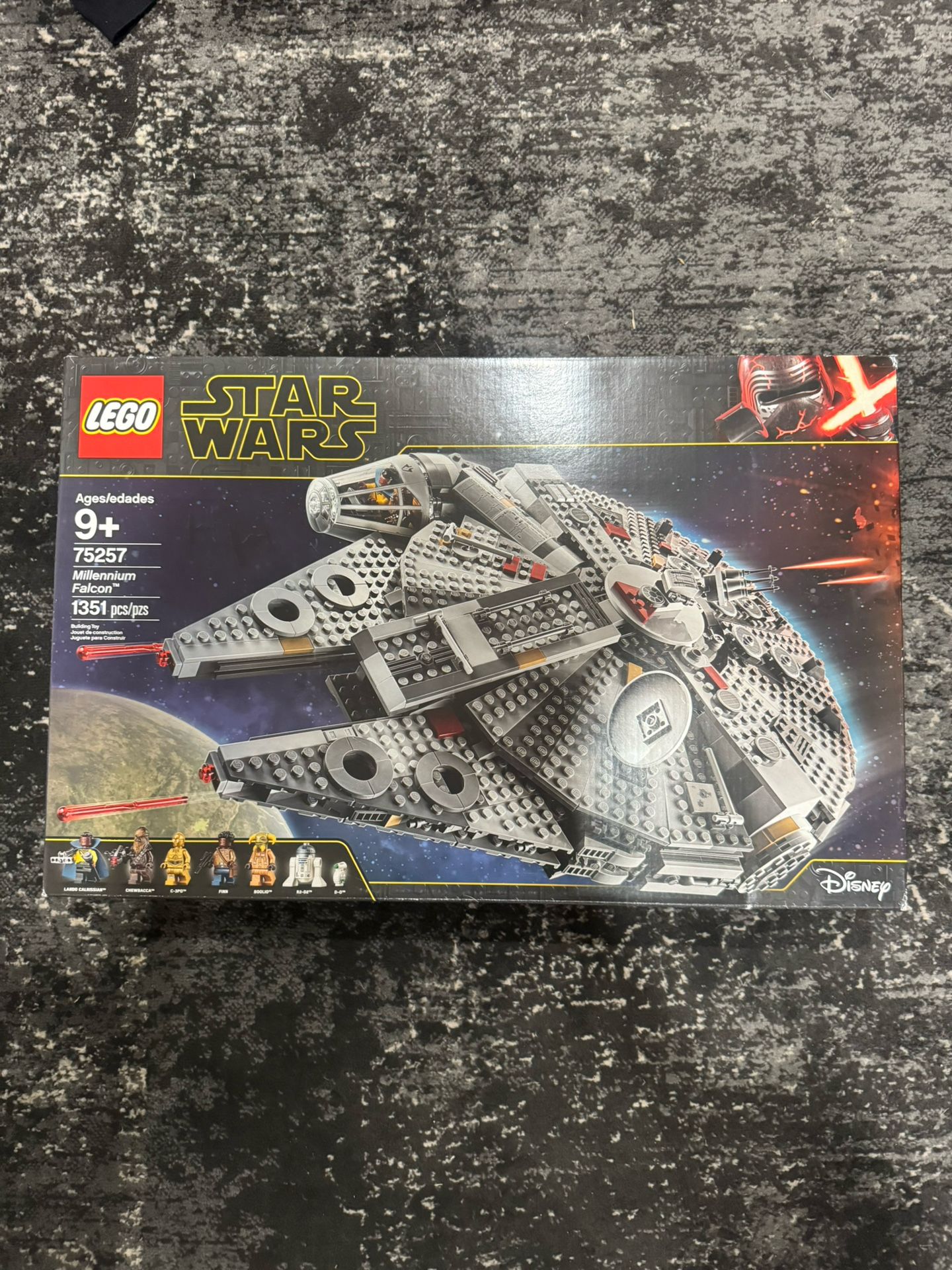 LEGO Star Wars: Millennium Falcon (75257)