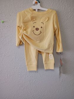 NEWBORN WINNIE THE POOH 2 PIECE OUTFIT