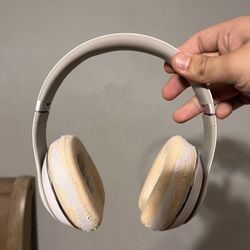 Beats Studio 2 