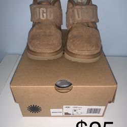 Toddler UGG Boots Size 8c