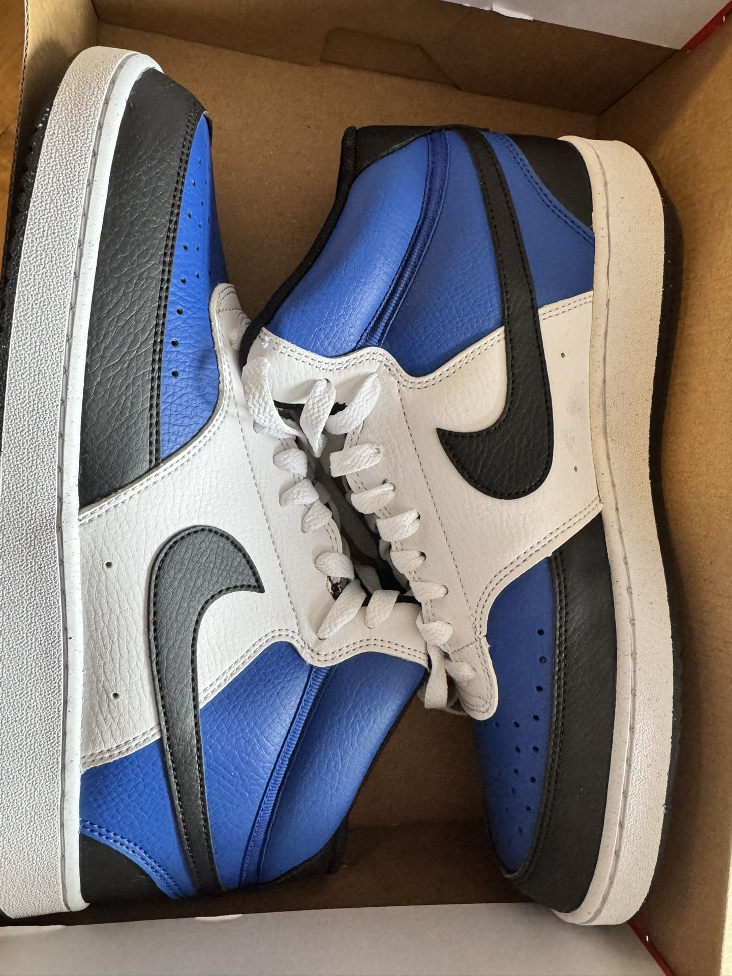 Nike Court Vision Mid (Size 9.5)