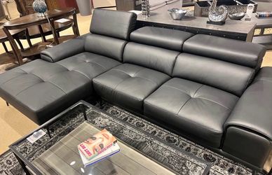 New black Leather Sectional Sofa with Chaise