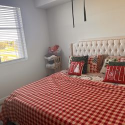 King headboard footboard and memory foam matttess