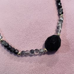 Lindo collar con piedra Turmelina