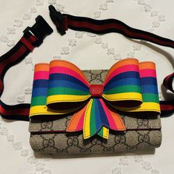 Authentic Gucci GG supreme Rainbow Bow Belt Bag